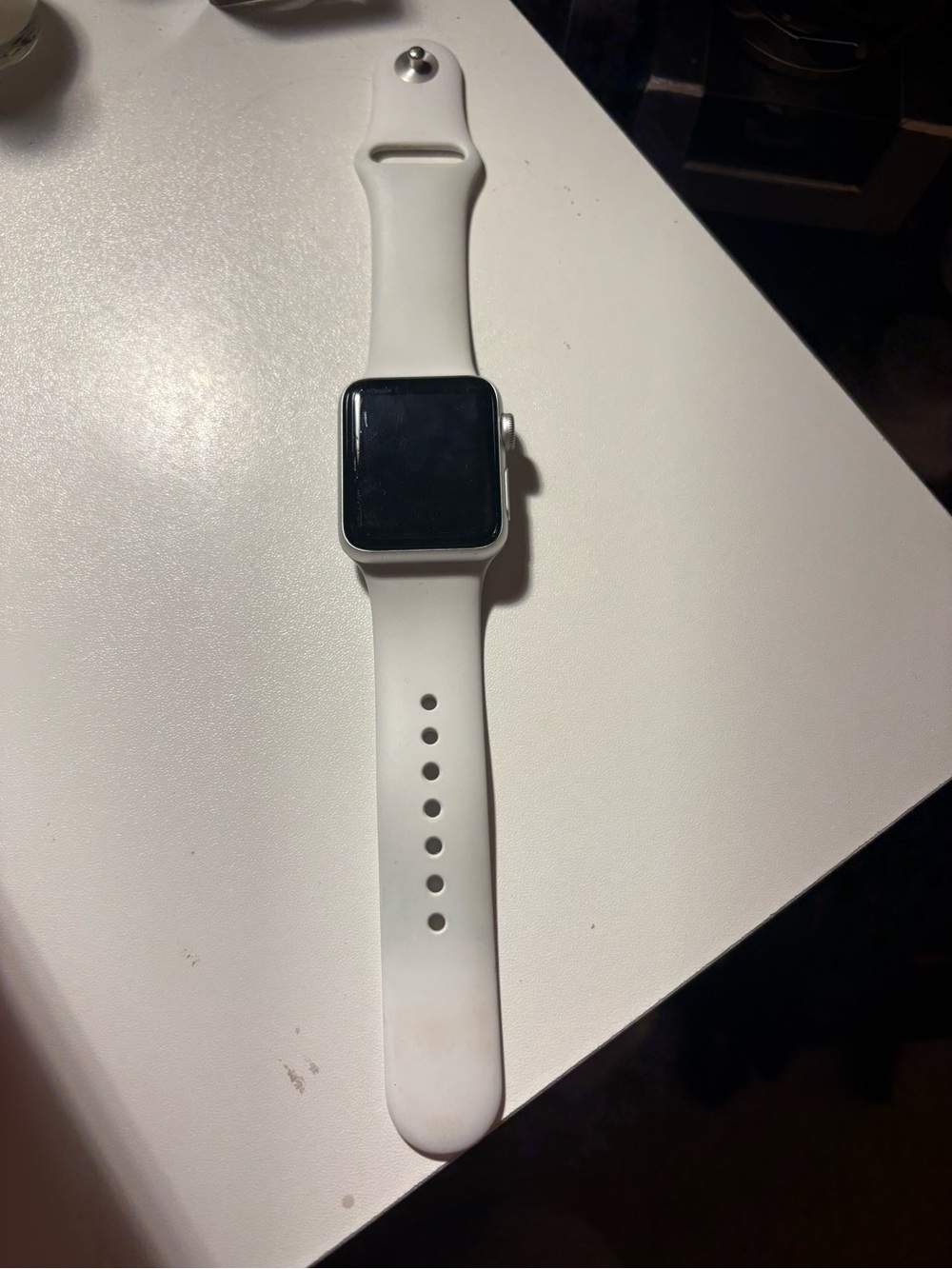 Apple White Smartwatch- Series 3 38MM Aluminum case - GPS WR-50M